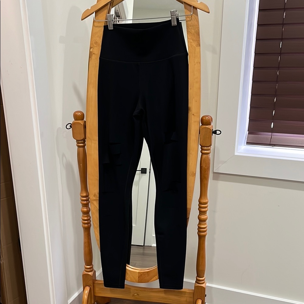 ALO Yoga Black Full-Length Leggings